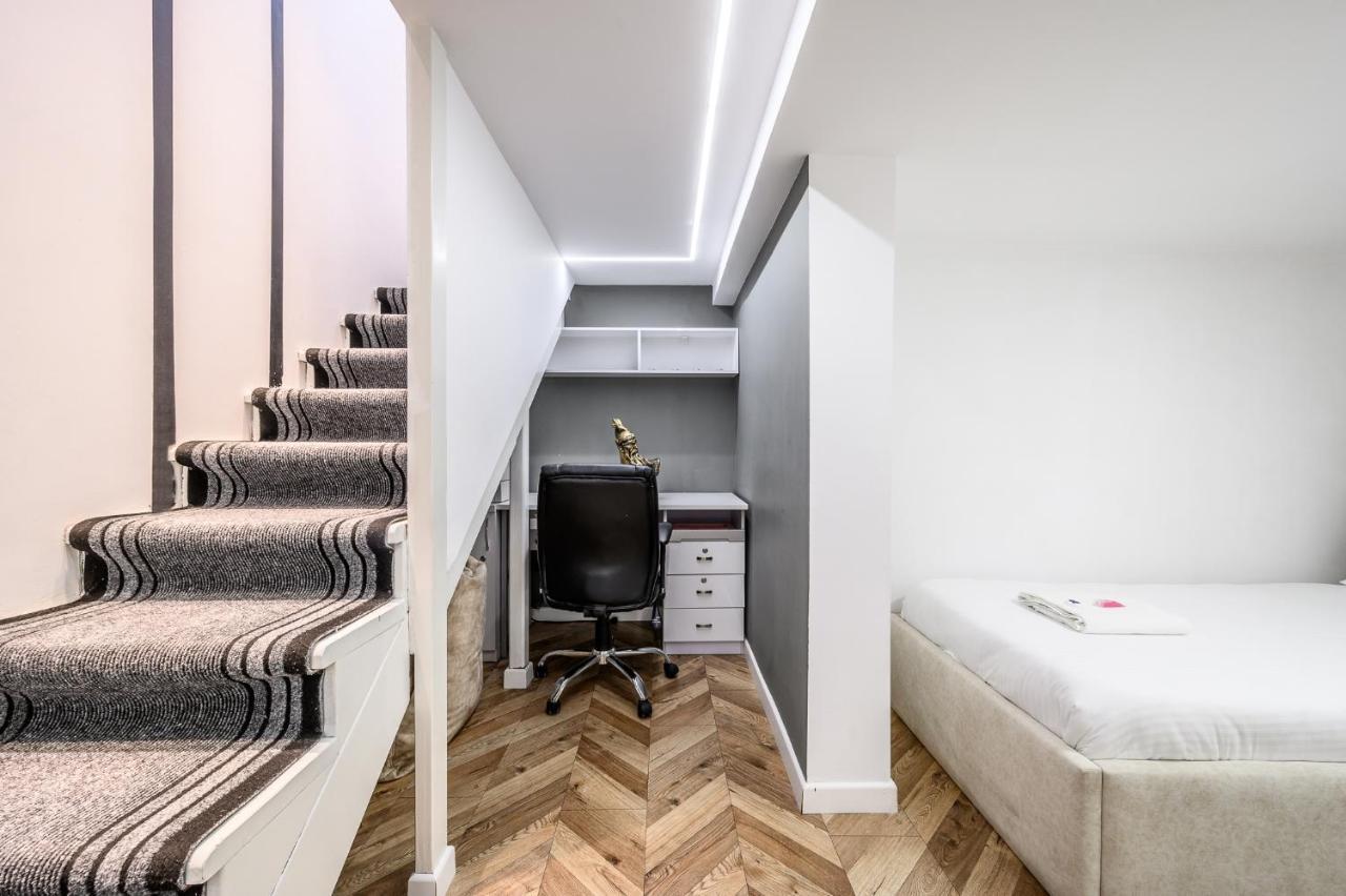 Miku Apartments-Luxury City View At Wilson Square Tirana Eksteriør billede